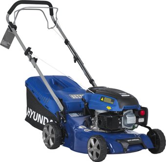Газонокосилка Hyundai L 4410S – вид спереди и сбоку