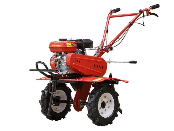 Мотокультиватор Asilak SL-85B с колесами 4.00-8 в работе